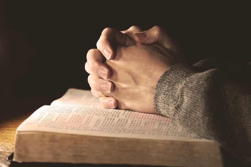 https://eglise-lutherienne-lyon.epudf.org/wp-content/uploads/sites/365/2026/06/priere-predication.jpg